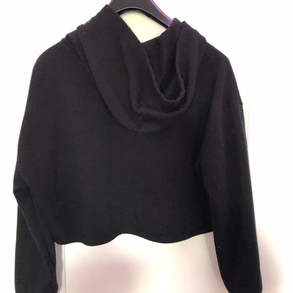 Black cropped hoodie - Picture 2 of 2